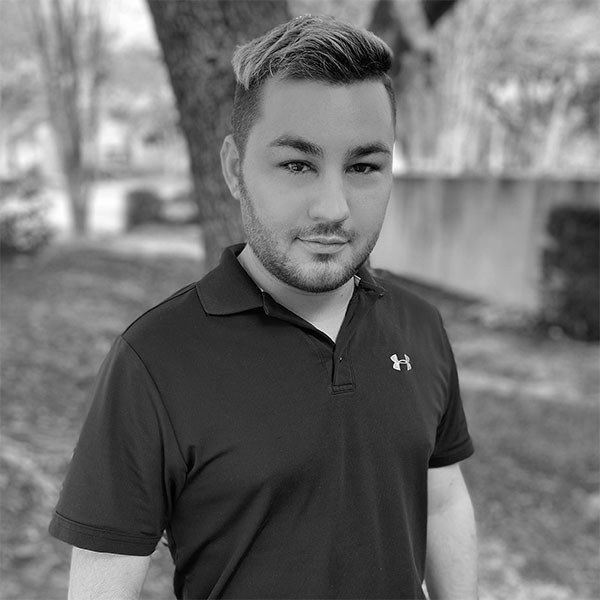 Devin Iovelli's Headshot